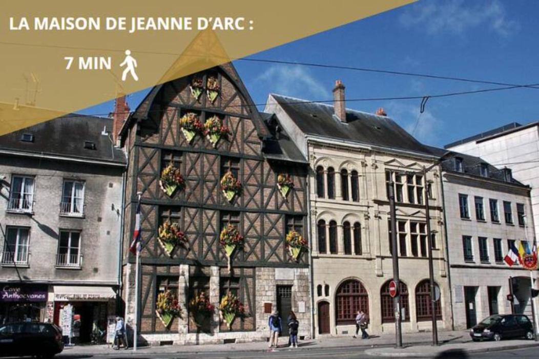 Charmant Studio Vue Cathedrale Quartier Historique Apartment Orleans Bagian luar foto